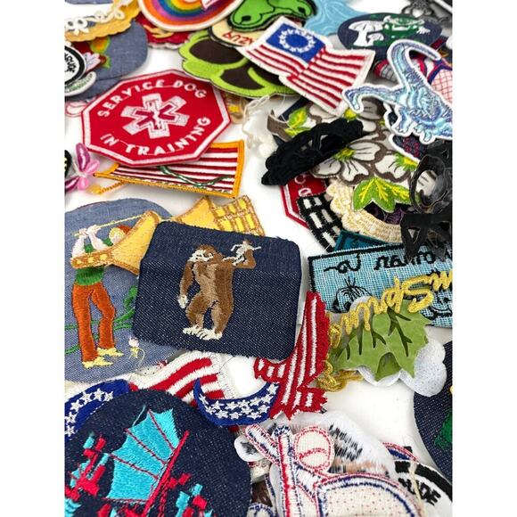 150 PC Assorted Sewing Applique Patches Iron on Sew On NEW Mixed Sequin Crafting - Picture 7 of 16